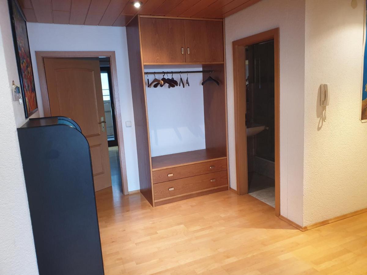 Wohnung Fuer 4 Personen, 2 Schlafzimmer, 2 Parkplaetze, Wlan Констанц Экстерьер фото